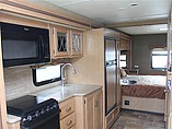 2016 Thor Motor Coach Hurricane Photo #11