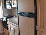 2016 Thor Motor Coach Hurricane Photo #14