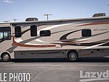 2016 Thor Motor Coach Hurricane Photo #4