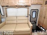 2016 Thor Motor Coach Hurricane Photo #13