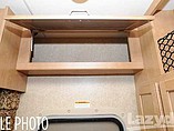 2016 Thor Motor Coach Hurricane Photo #23
