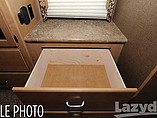2016 Thor Motor Coach Hurricane Photo #39