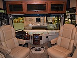 2013 Thor Motor Coach Hurricane Photo #9