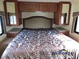 2011 Thor Motor Coach Hurricane Photo #7