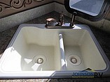 2011 Thor Motor Coach Hurricane Photo #19