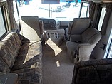 2004 Thor Motor Coach Hurricane Photo #11