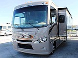 2015 Thor Motor Coach Hurricane Photo #2