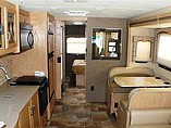 2015 Thor Motor Coach Hurricane Photo #7