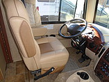 2015 Thor Motor Coach Hurricane Photo #5
