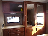 2015 Thor Motor Coach Hurricane Photo #15