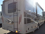 2015 Thor Motor Coach Hurricane Photo #4