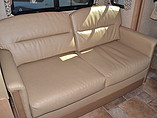 2015 Thor Motor Coach Hurricane Photo #15