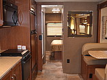 2015 Thor Motor Coach Hurricane Photo #5