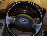 2015 Thor Motor Coach Hurricane Photo #9
