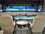 2015 Thor Motor Coach Hurricane Photo #11