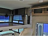 2015 Thor Motor Coach Hurricane Photo #13