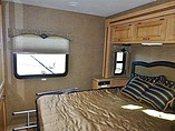 2015 Thor Motor Coach Hurricane Photo #23
