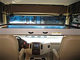 2015 Thor Motor Coach Hurricane Photo #6