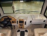2015 Thor Motor Coach Hurricane Photo #8