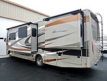 2015 Thor Motor Coach Hurricane Photo #4