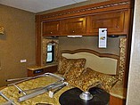 2015 Thor Motor Coach Hurricane Photo #19