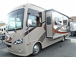 2015 Thor Motor Coach Hurricane Photo #2