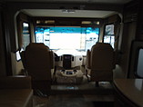 2015 Thor Motor Coach Hurricane Photo #8