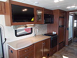 2015 Thor Motor Coach Hurricane Photo #13
