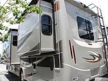2016 Thor Motor Coach Hurricane Photo #8
