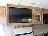 2016 Thor Motor Coach Hurricane Photo #11