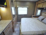 2016 Thor Motor Coach Hurricane Photo #12