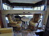 2016 Thor Motor Coach Hurricane Photo #5