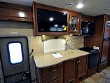 2016 Thor Motor Coach Hurricane Photo #6
