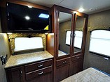 2016 Thor Motor Coach Hurricane Photo #12