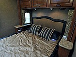 2016 Thor Motor Coach Hurricane Photo #13