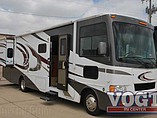 2012 Thor Motor Coach Hurricane Photo #3