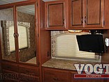 2012 Thor Motor Coach Hurricane Photo #13