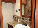 2012 Thor Motor Coach Hurricane Photo #21