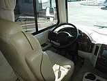 2013 Thor Motor Coach Hurricane Photo #5