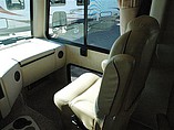 2013 Thor Motor Coach Hurricane Photo #6