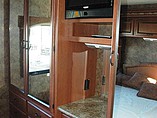 2013 Thor Motor Coach Hurricane Photo #21