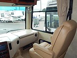 2013 Thor Motor Coach Hurricane Photo #5