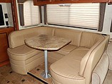 2013 Thor Motor Coach Hurricane Photo #12
