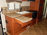 2013 Thor Motor Coach Hurricane Photo #15