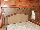 2013 Thor Motor Coach Hurricane Photo #20