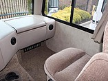 2012 Thor Motor Coach Hurricane Photo #8