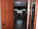 2012 Thor Motor Coach Hurricane Photo #17