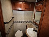 2011 Thor Motor Coach Hurricane Photo #26