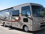 15 Thor Motor Coach Hurricane