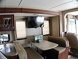 2015 Thor Motor Coach Hurricane Photo #10